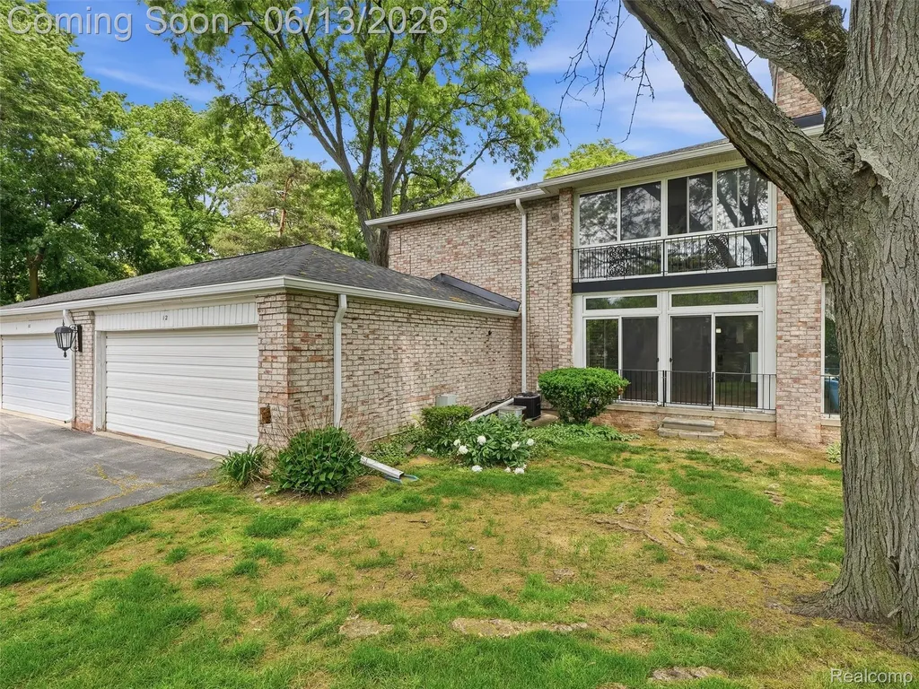 1735 Tiverton Road Bloomfield Hills City MI 48304