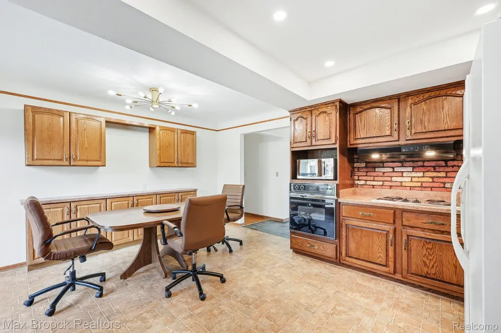 5030 Stellar Road Shelby Charter Township MI 48316
