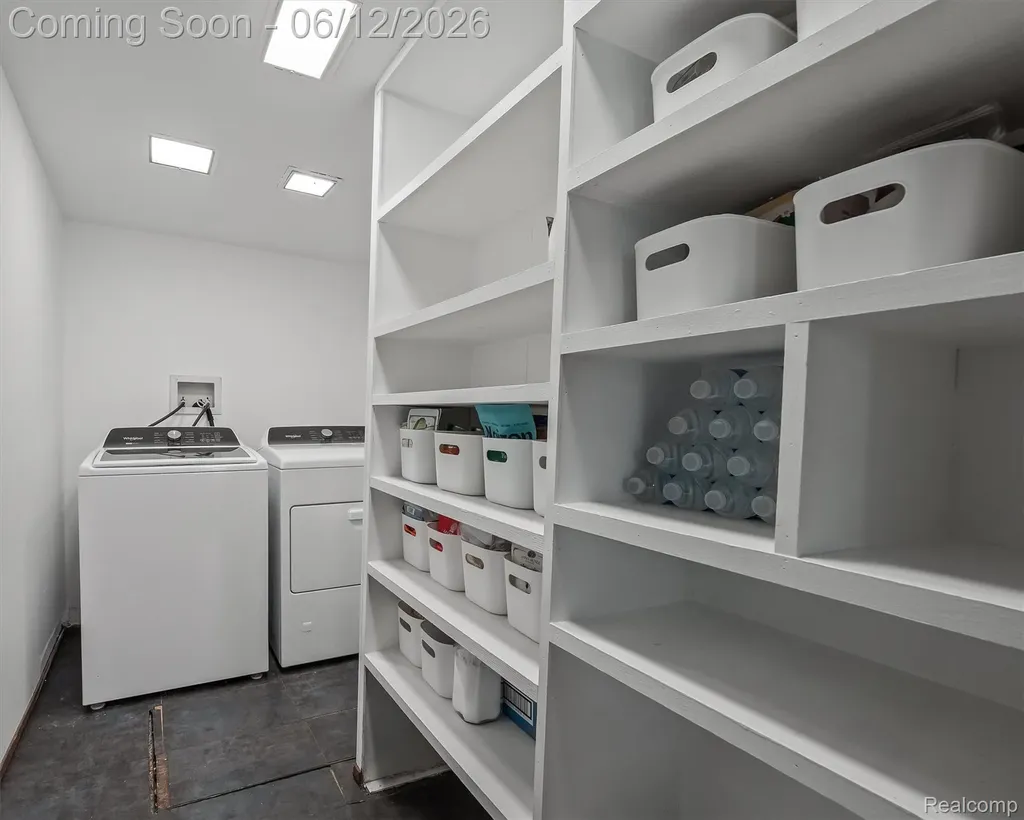 3954 N Ellamae Road Oakland Charter Township MI 48363