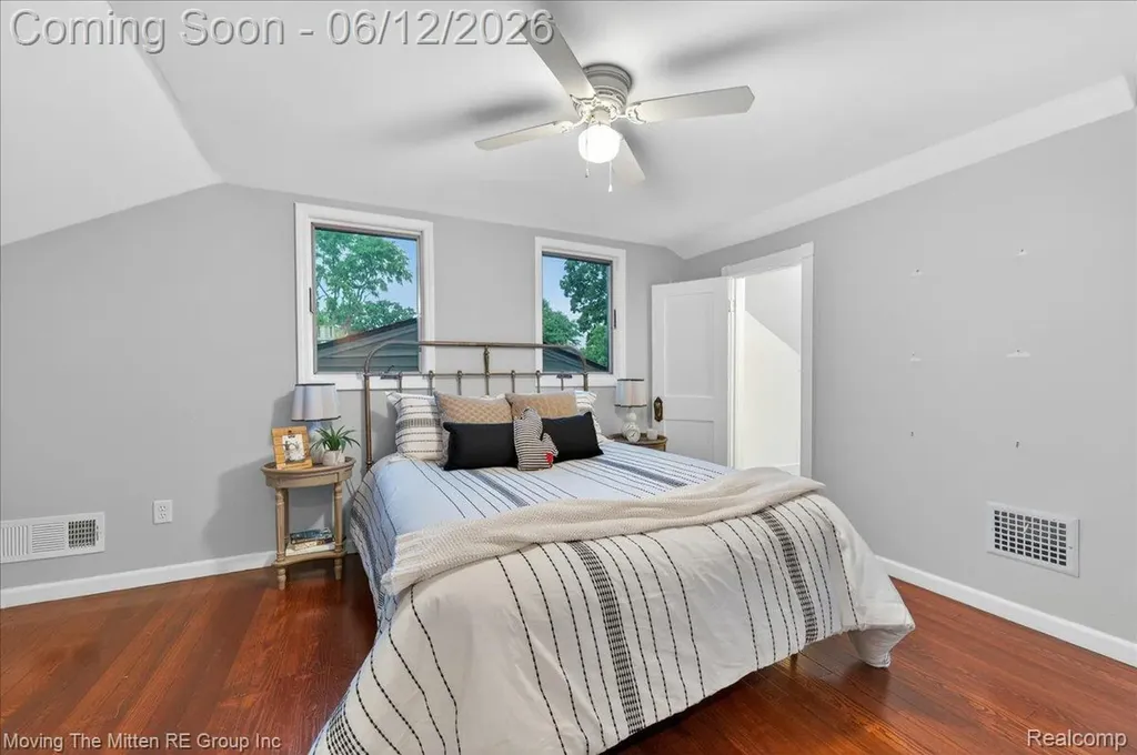 466 Blunk Street Plymouth City MI 48170