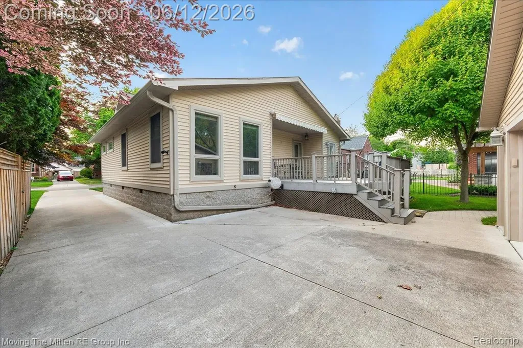466 Blunk Street Plymouth City MI 48170