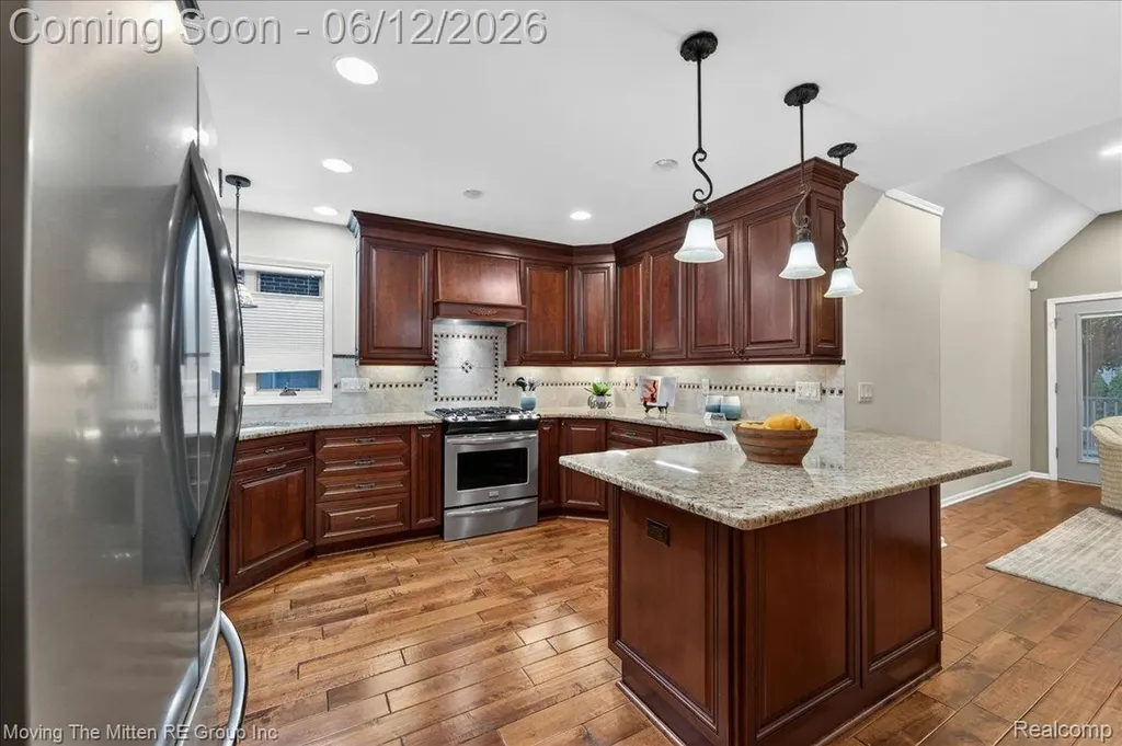 466 Blunk Street Plymouth City MI 48170
