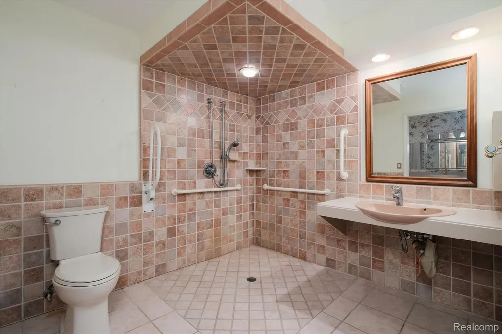 11050 Wealthy Lane Bruce Township MI 48065