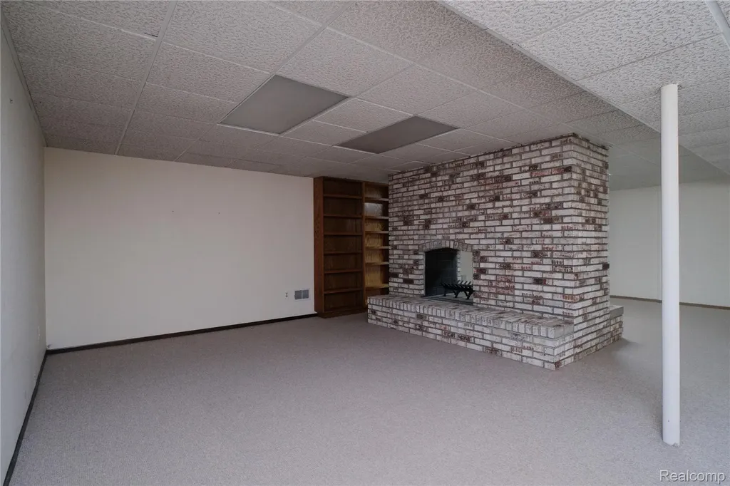 11050 Wealthy Lane Bruce Township MI 48065