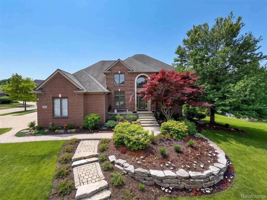 41621 Hempshire Street Novi City MI 48375