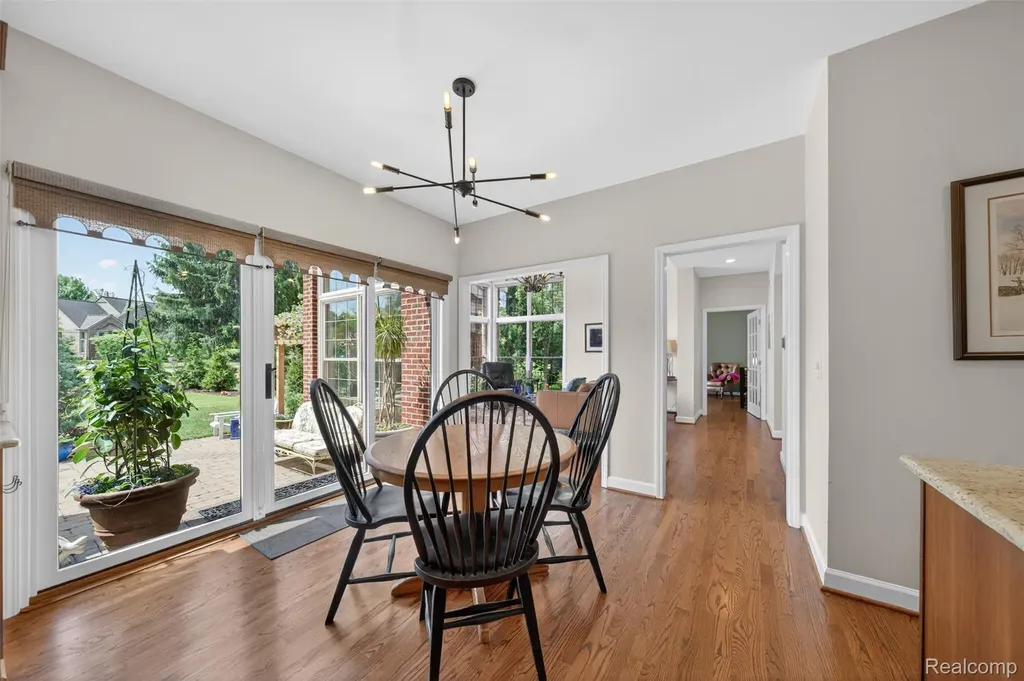 41621 Hempshire Street Novi City MI 48375