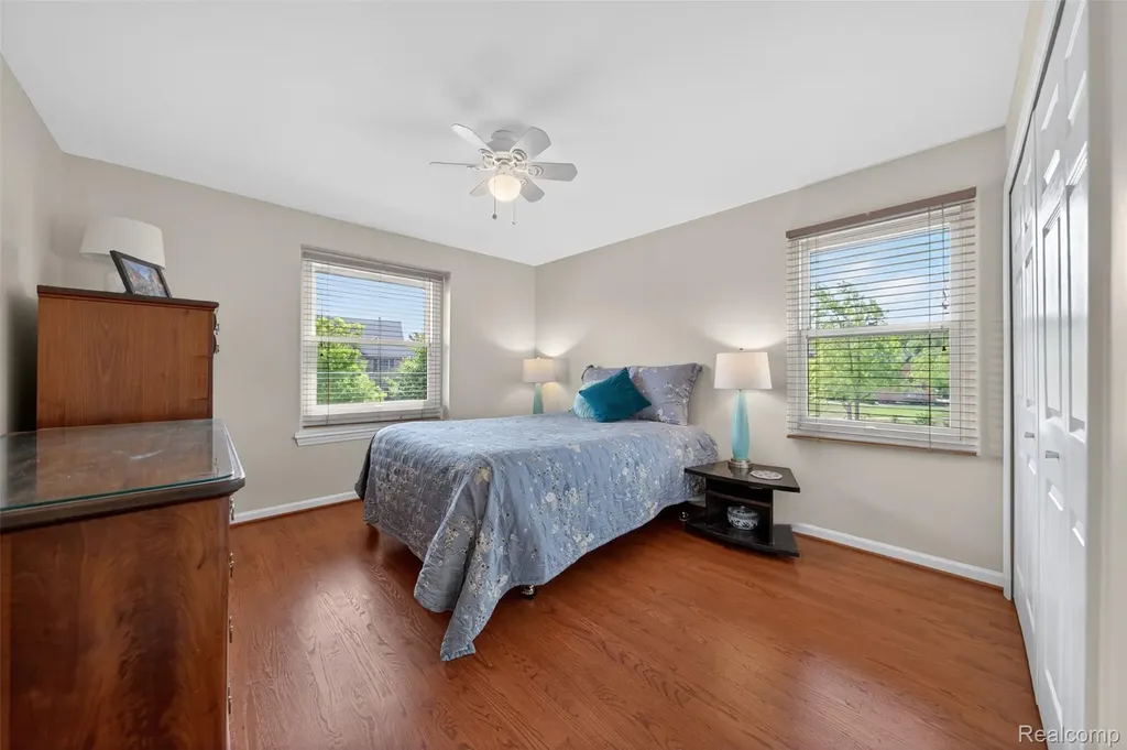 41621 Hempshire Street Novi City MI 48375