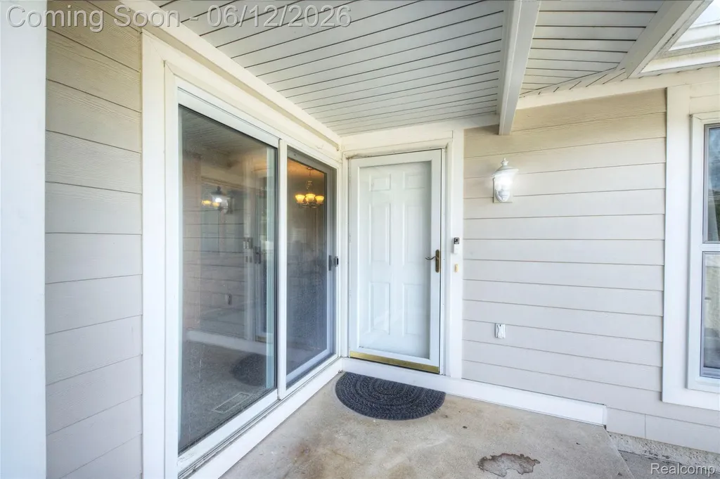 22727 Cortes Street Novi City MI 48375
