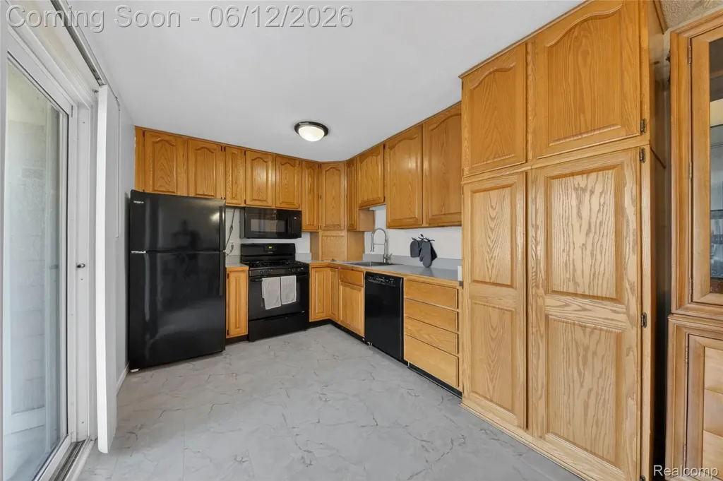22727 Cortes Street Novi City MI 48375