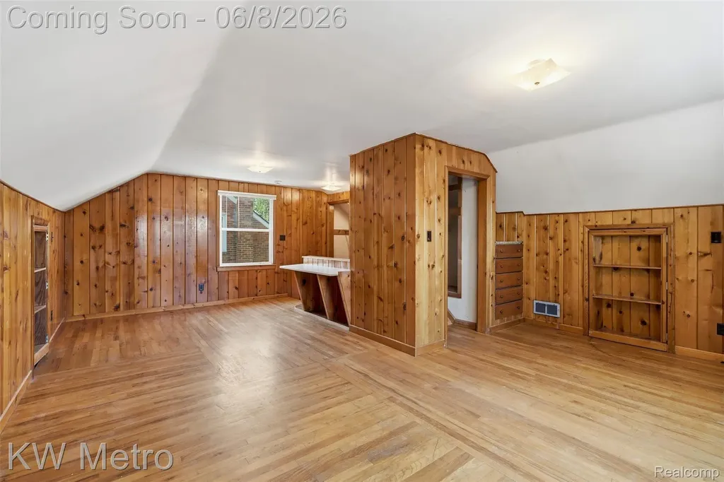 3525 Westwood Street Dearborn City MI 48124