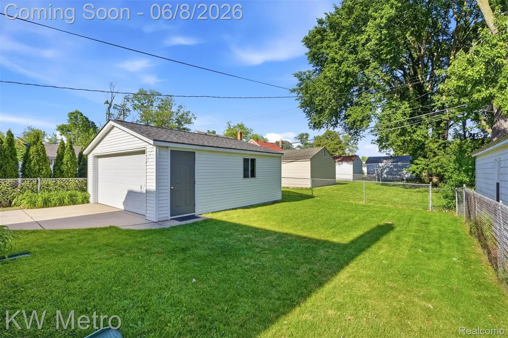 3525 Westwood Street Dearborn City MI 48124