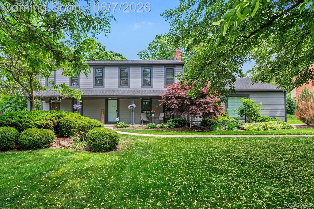 4071 Shore Crest Drive West Bloomfield Charter Township MI 48323