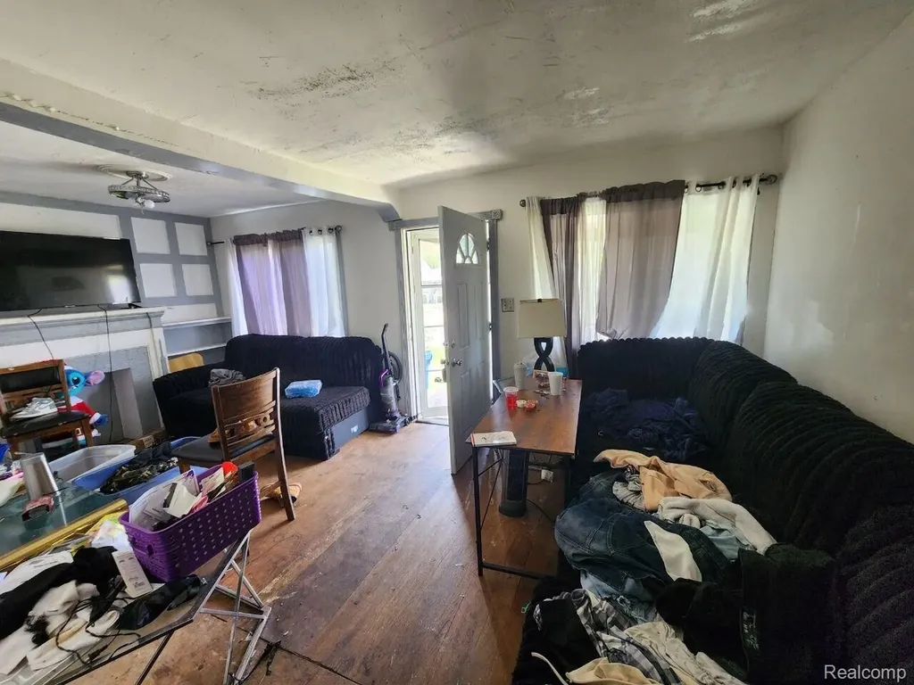 19249 Saint Aubin Street Detroit City MI 48234