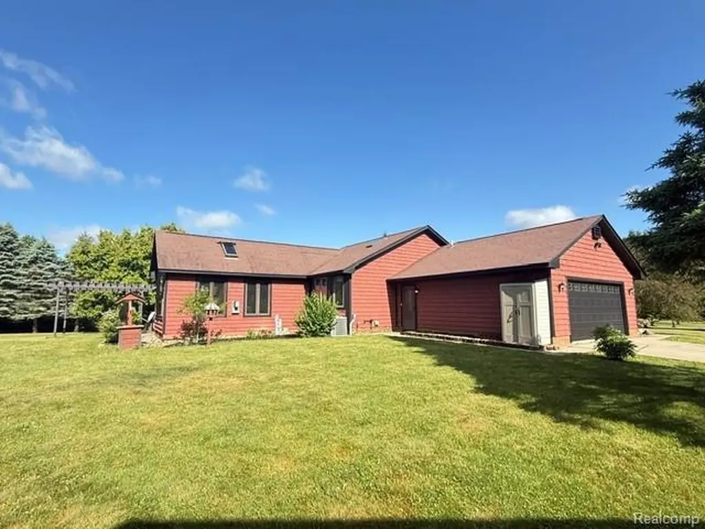 4897 Curtiss Drive Elba Township MI 48446