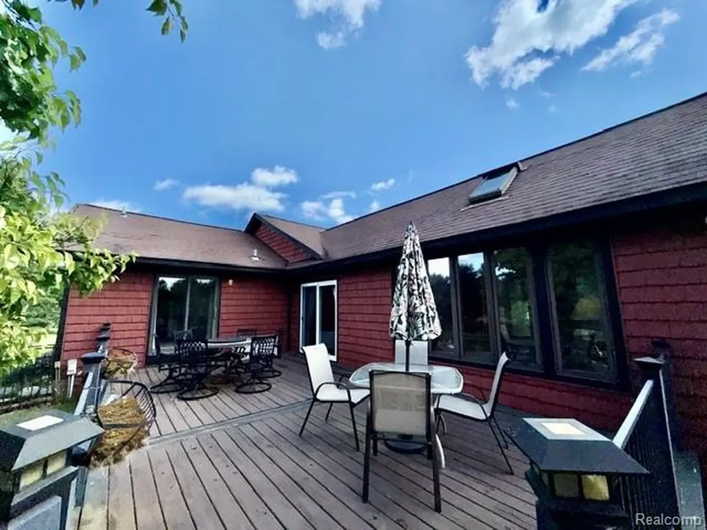 4897 Curtiss Drive Elba Township MI 48446