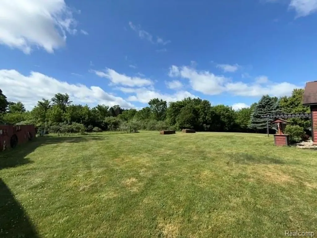 4897 Curtiss Drive Elba Township MI 48446