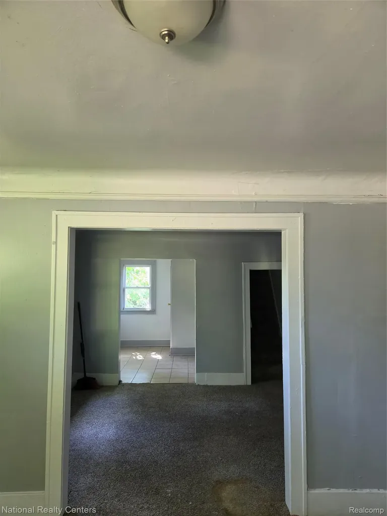 17195 Beaverland Street Detroit City MI 48219
