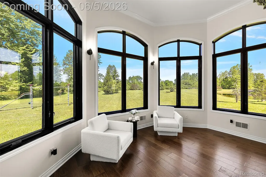 62502 Wayfaring Road Ray Township MI 48096