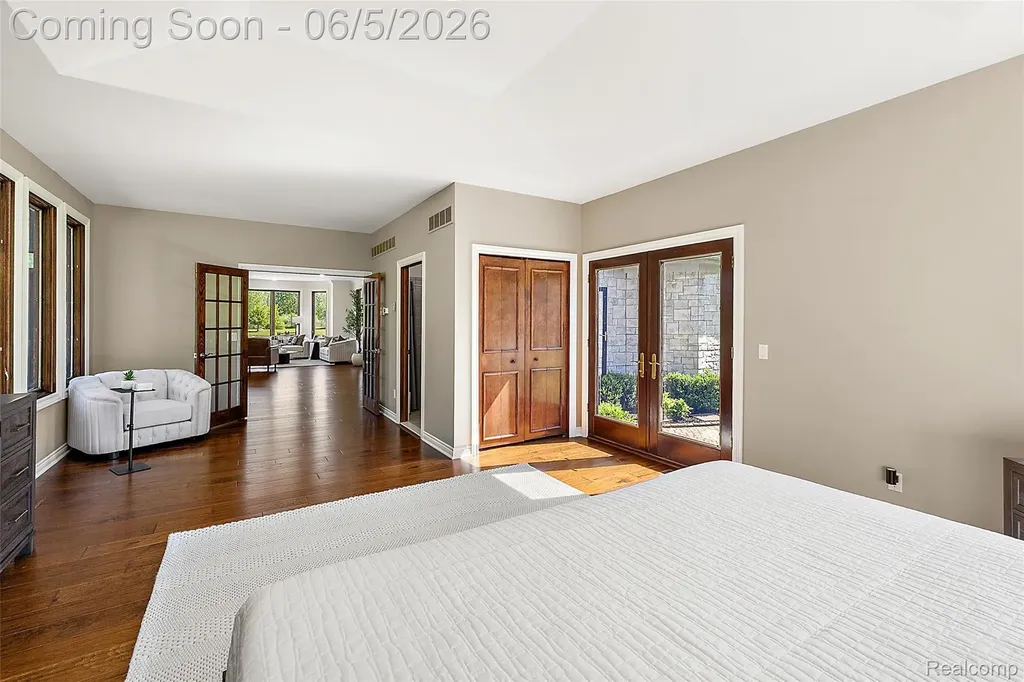 62502 Wayfaring Road Ray Township MI 48096