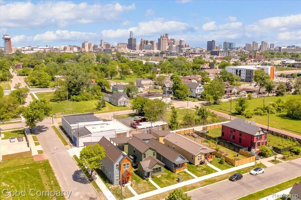 2838 16th Street Detroit City MI 48216