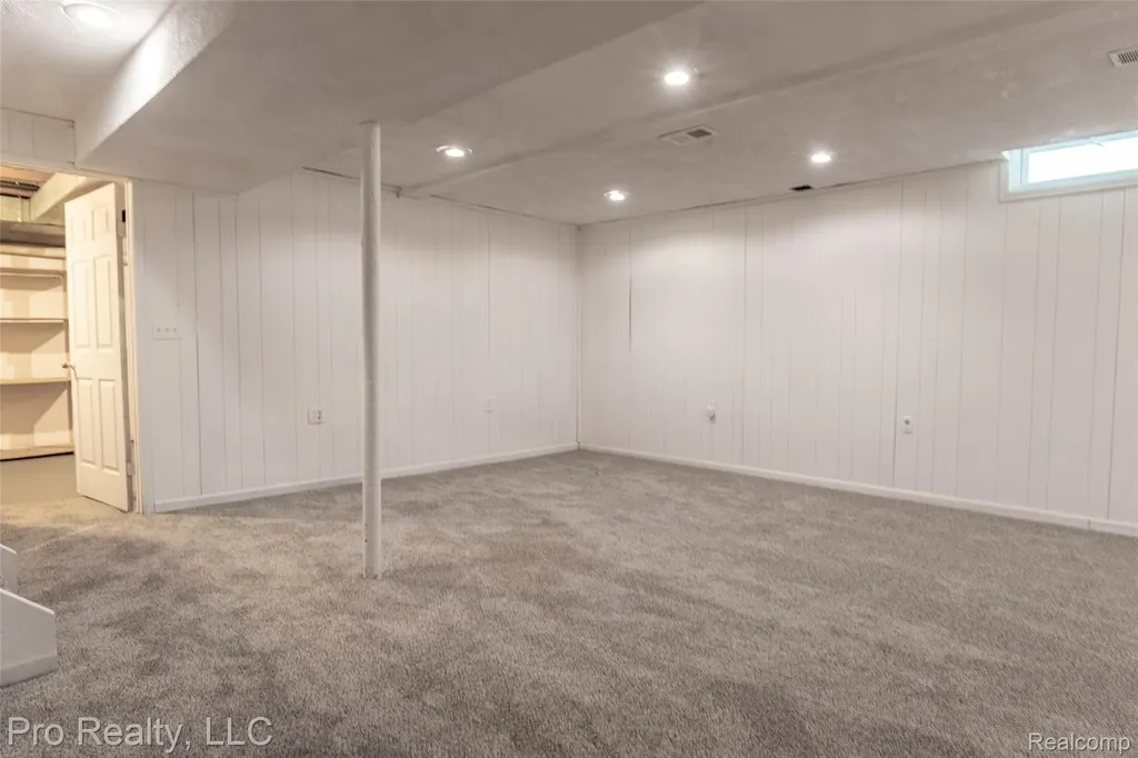 2344 Marklawn Court Waterford Charter Township MI 48329