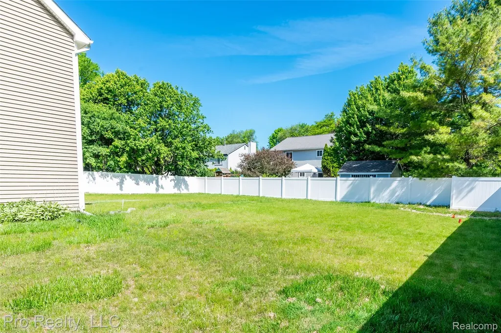 2344 Marklawn Court Waterford Charter Township MI 48329