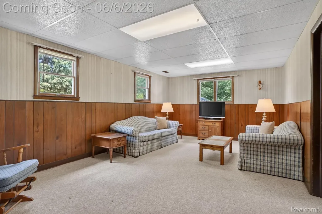 38561 Belliveau Street Westland City MI 48185