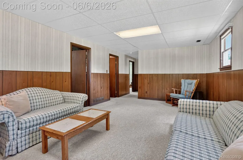 38561 Belliveau Street Westland City MI 48185