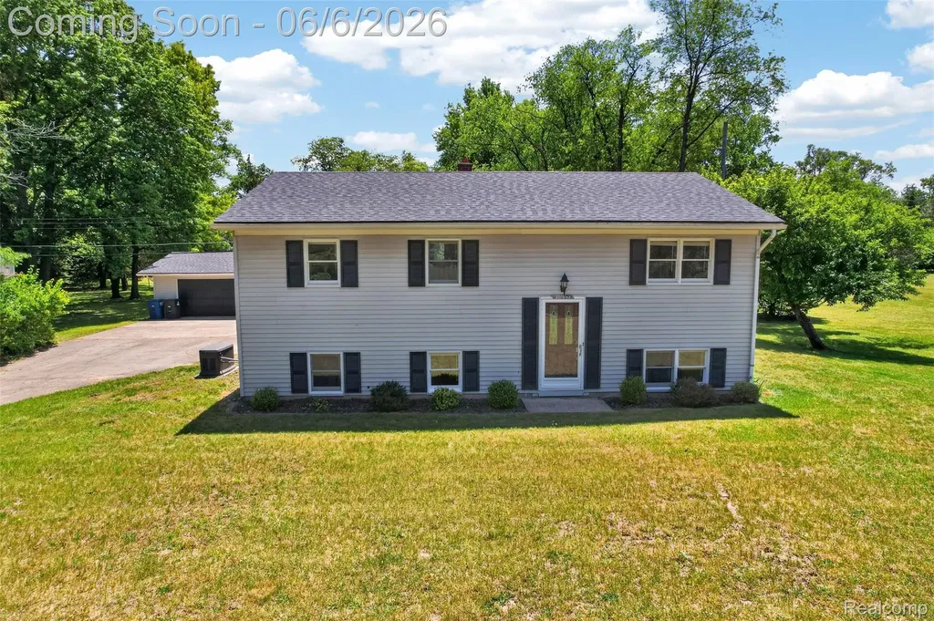 38561 Belliveau Street Westland City MI 48185