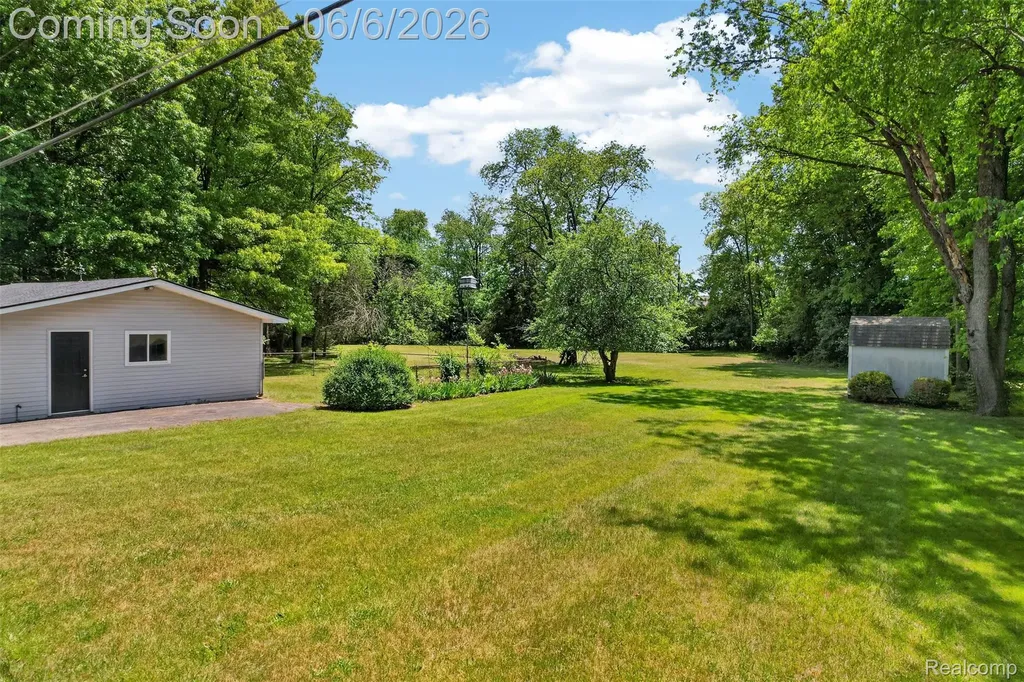 38561 Belliveau Street Westland City MI 48185