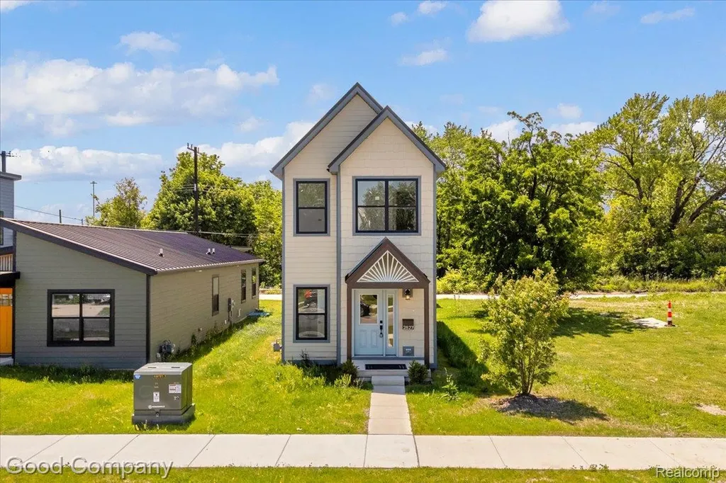 2827 16th Street Detroit City MI 48216