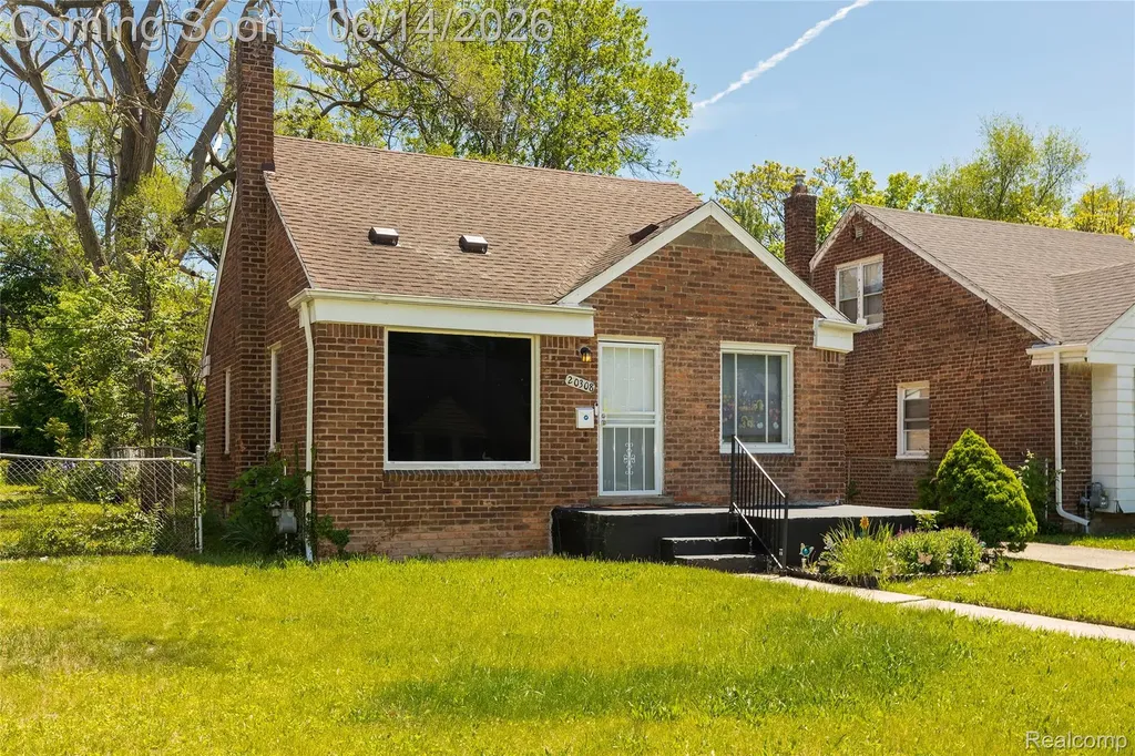 20308 Gilchrist Street Detroit City MI 48235