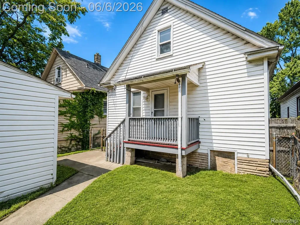 207 Richter Street River Rouge City MI 48218