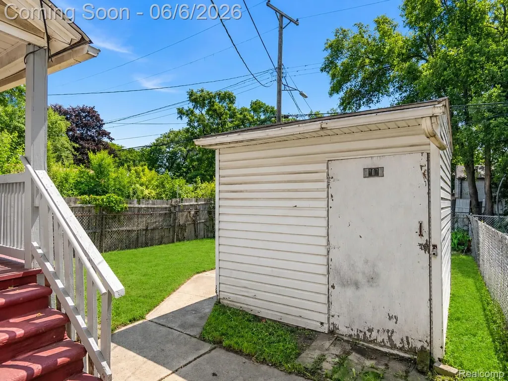207 Richter Street River Rouge City MI 48218