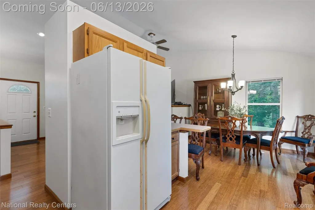 7451 Garland Avenue Hamburg Township MI 48116