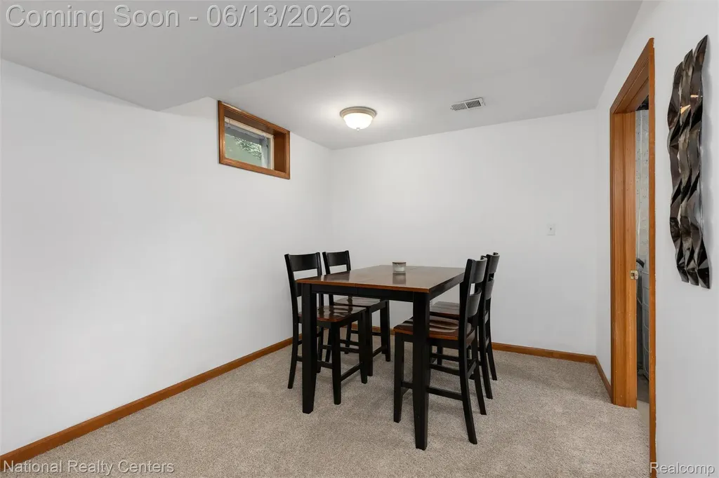 7451 Garland Avenue Hamburg Township MI 48116