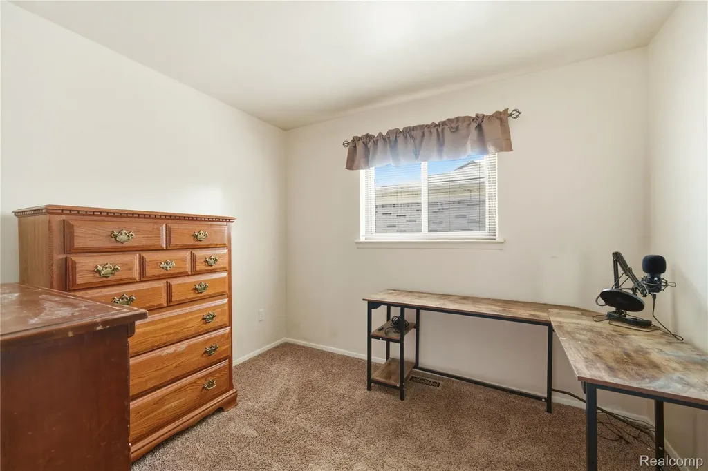 32138 Glaser Road Brownstown Charter Township MI 48173