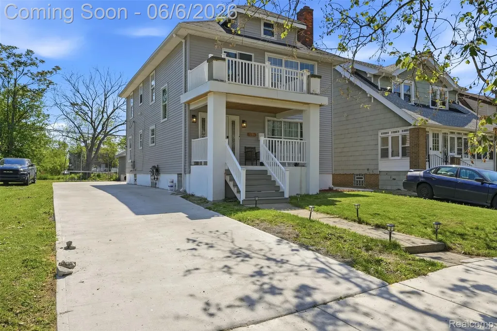 12186 Cloverlawn Street Detroit City MI 48204