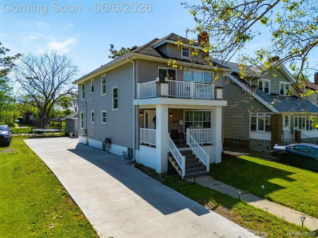 12186 Cloverlawn Street Detroit City MI 48204
