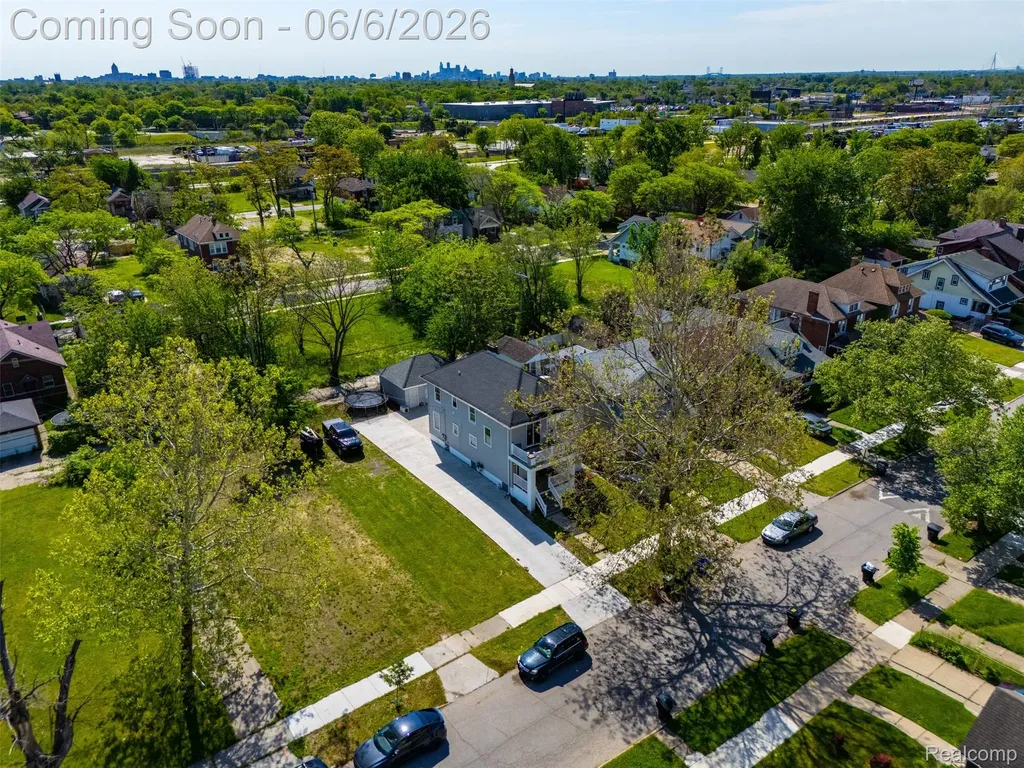 12186 Cloverlawn Street Detroit City MI 48204
