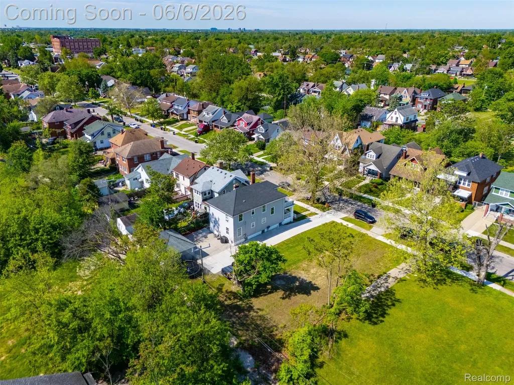 12186 Cloverlawn Street Detroit City MI 48204