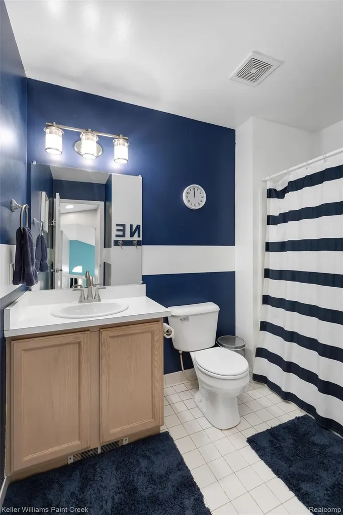 3314 Valley Rise Drive Holly Village MI 48442