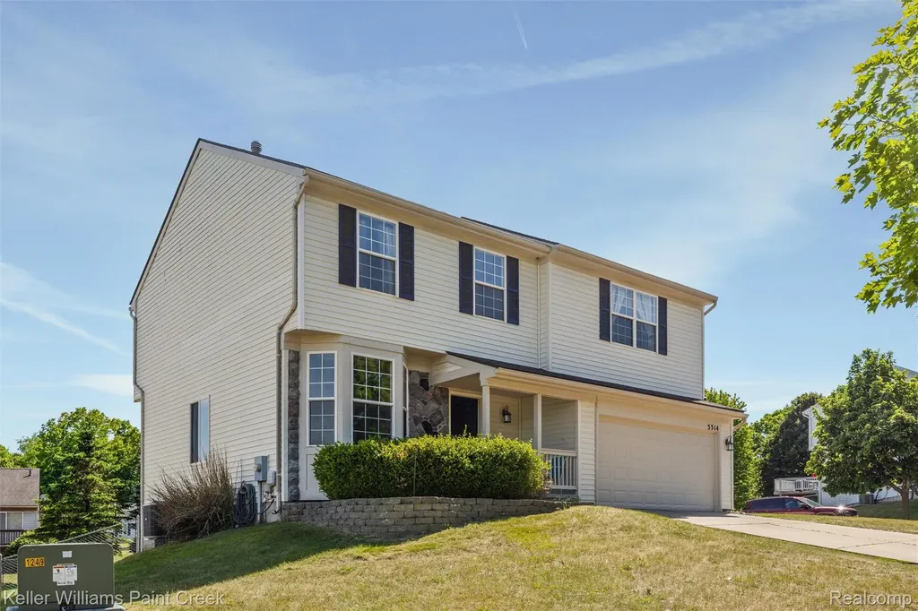 3314 Valley Rise Drive Holly Village MI 48442