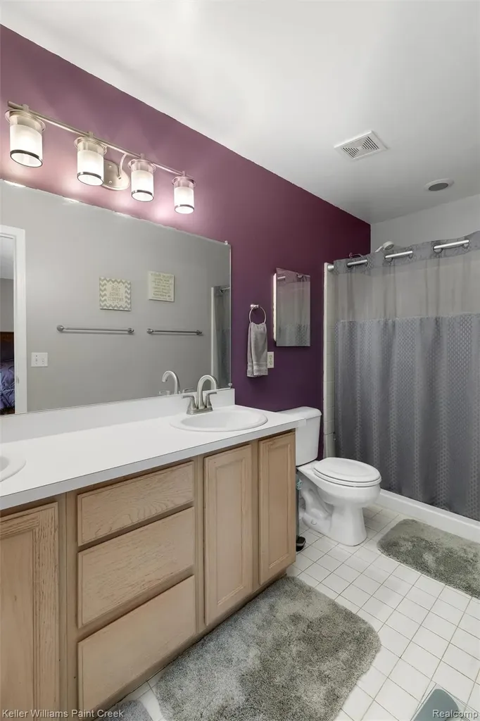3314 Valley Rise Drive Holly Village MI 48442