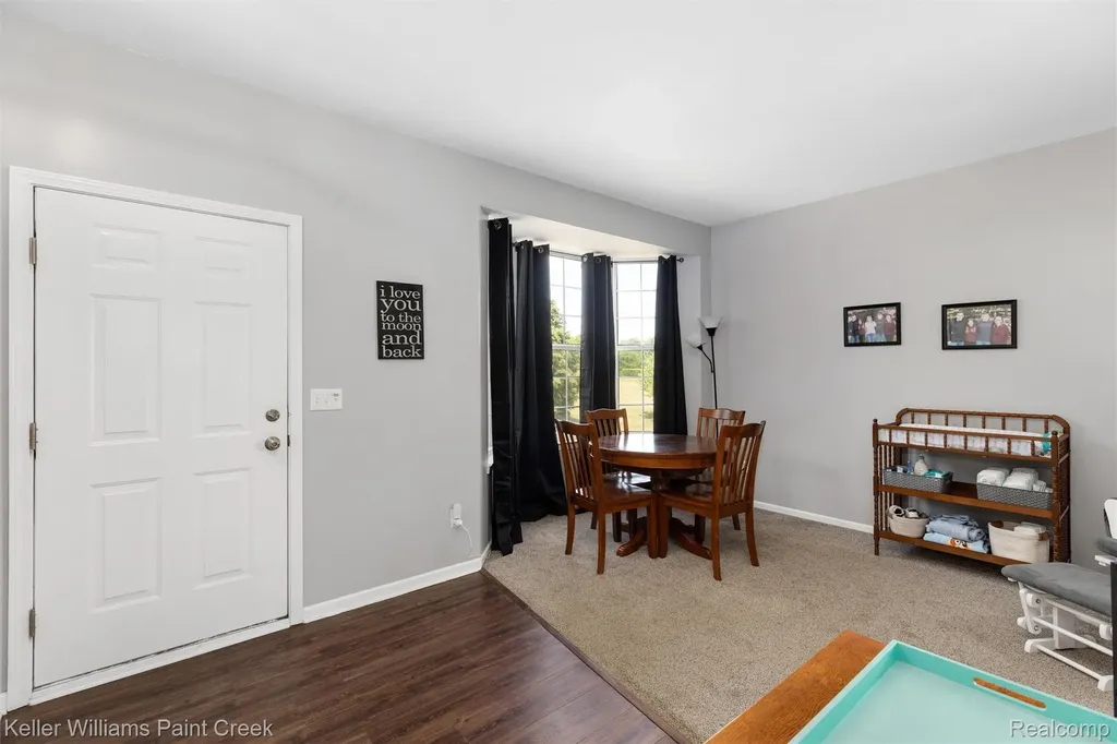 3314 Valley Rise Drive Holly Village MI 48442