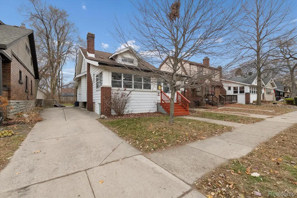 265 E Lewiston Avenue Ferndale City MI 48220