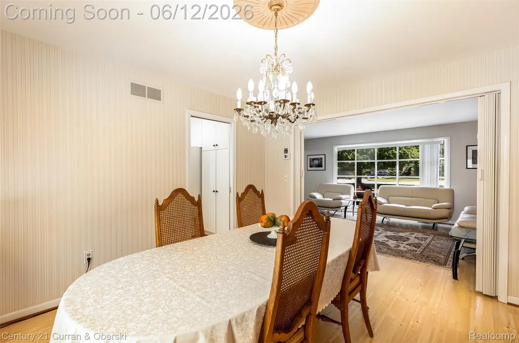 31259 Applewood Lane Farmington Hills City MI 48331