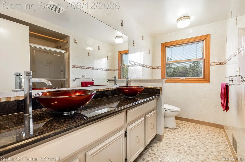 31259 Applewood Lane Farmington Hills City MI 48331