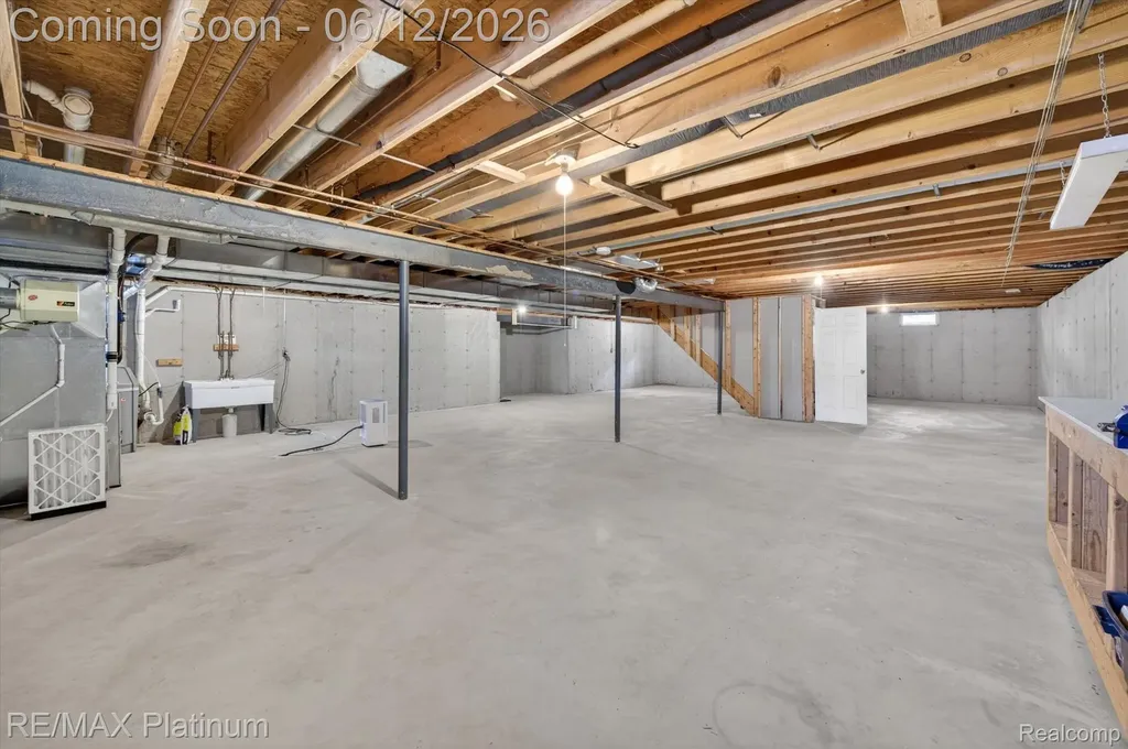 318 N 5th Street Brighton City MI 48116