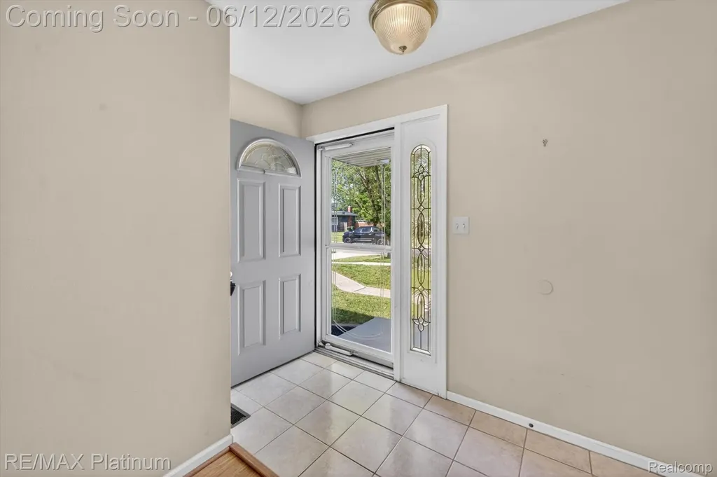 318 N 5th Street Brighton City MI 48116